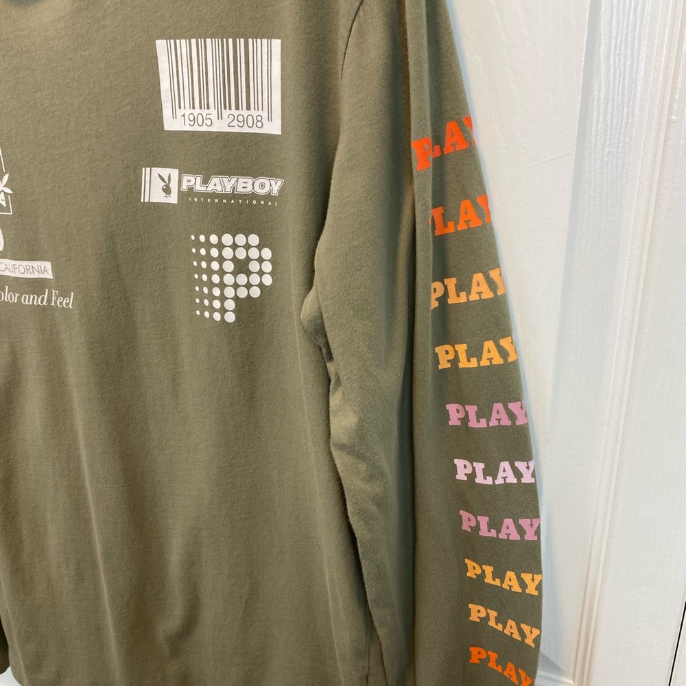 Playboy x Pacsun Long Sleeve Crewneck Graphic Bunny Tee Shirt Green Unisex Small - Picture 2 of 6